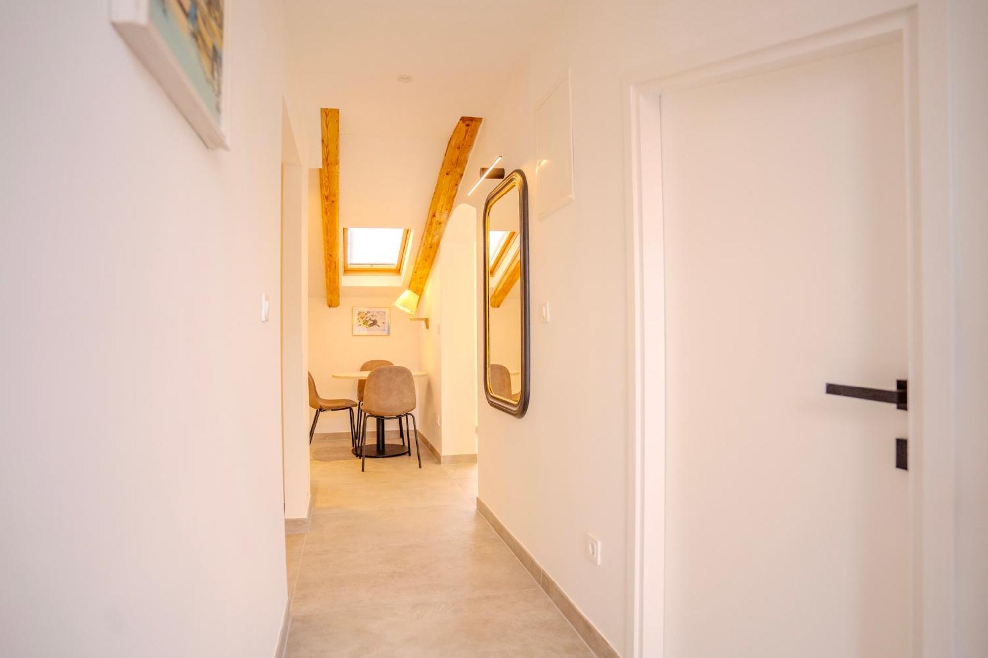 Apartment Hrabric Нивице Екстериор снимка